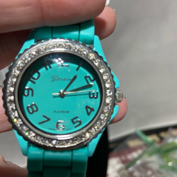 Geneva Platium Watch With Sea Green Rubber Band. - Picture 4 of 5